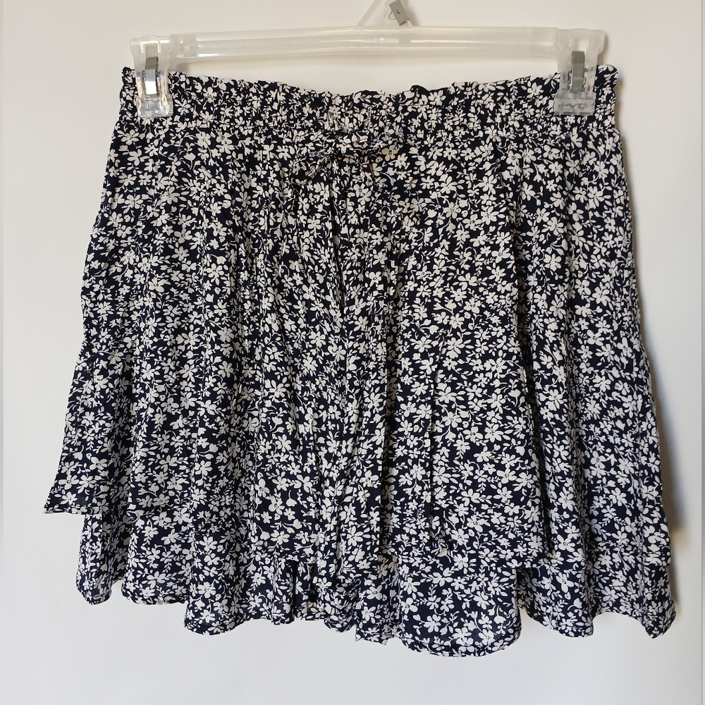 Egockal Womens Floral Mini Skirt/Shorts L Navy /White